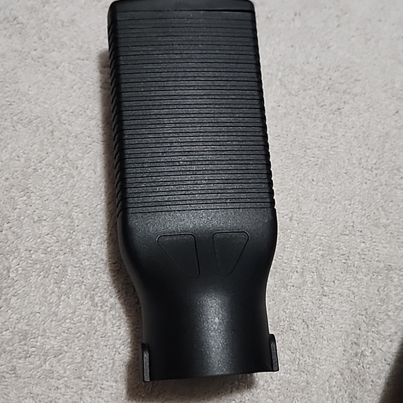 Beaumeister Black Hair Styling Tool - Picture 3 of 5